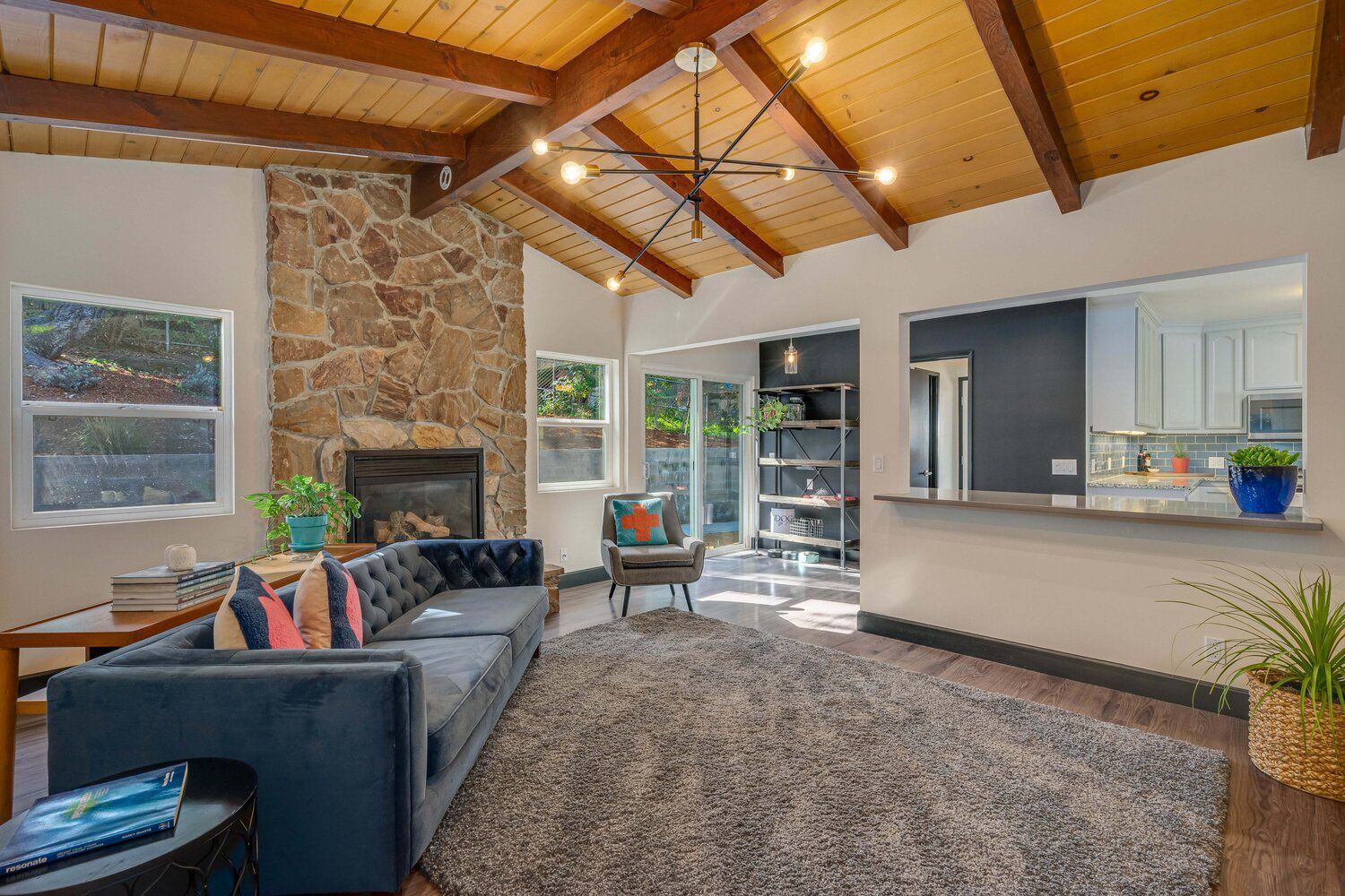 For sale: a Napa midcentury modern style home